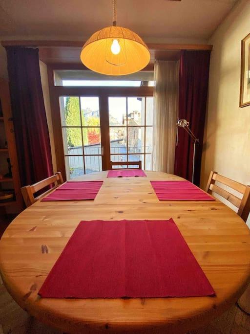 Casa Lalla Affittasi Nel Centro Di Poschiavo Kültér fotó