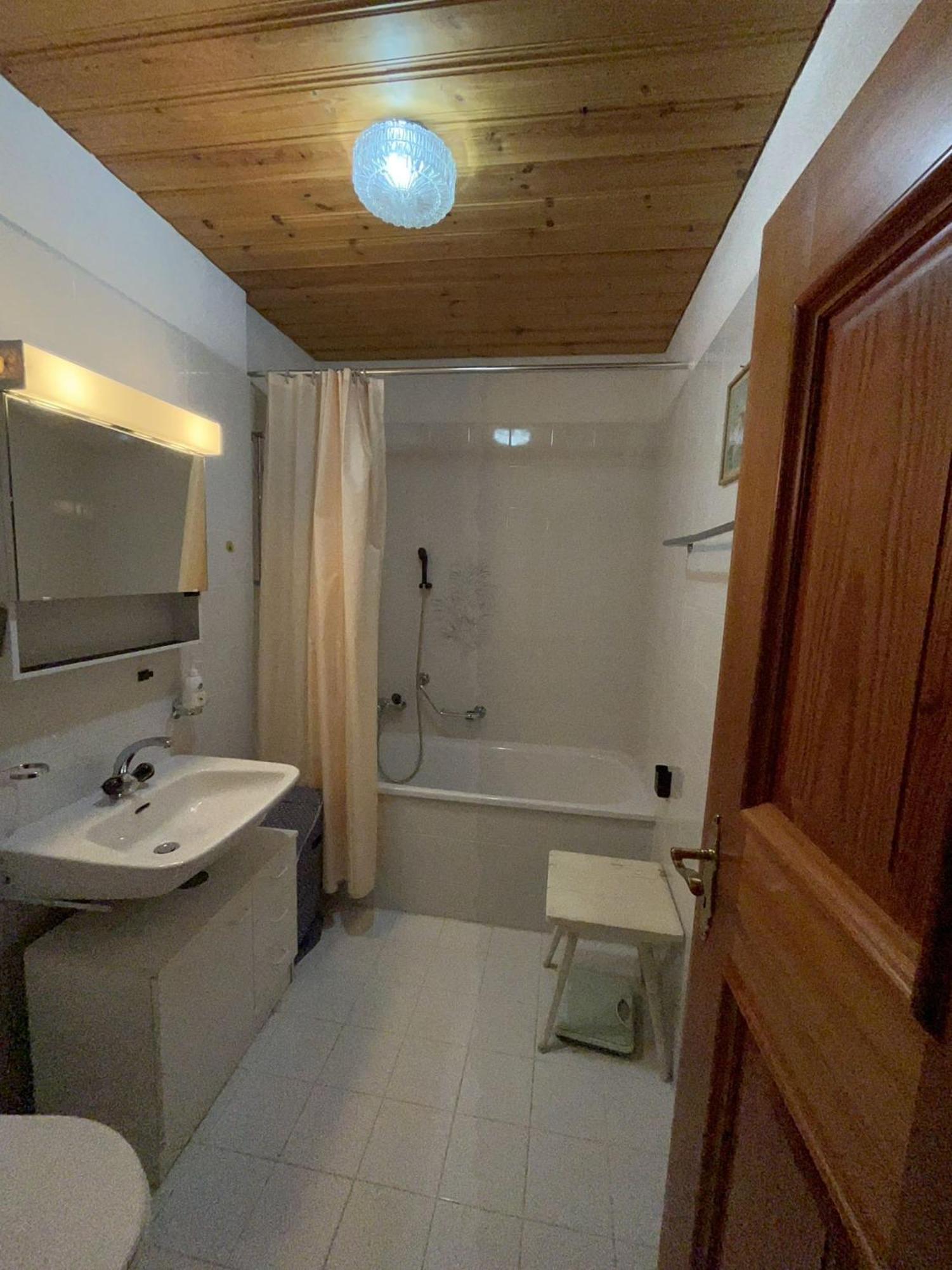 Casa Lalla Affittasi Nel Centro Di Poschiavo Kültér fotó